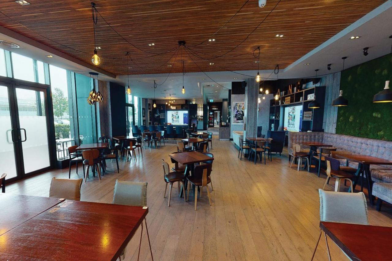 曼彻斯特阿什顿乡村酒店 阿什顿下安林恩 外观 照片